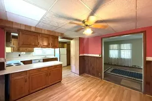182 Bee Hollow Rd, Shohola, PA 18458 - Photo 15