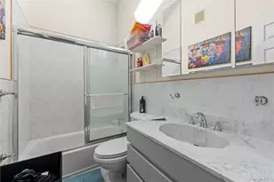372 Madison St, Franklin Square, NY 11010 - Photo 15