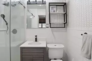 204 Denton Pl, Roosevelt, NY 11575 - Photo 7