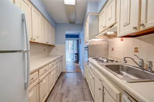 250 N Village Ave, Rockville Centre, NY 11570 - Photo 7