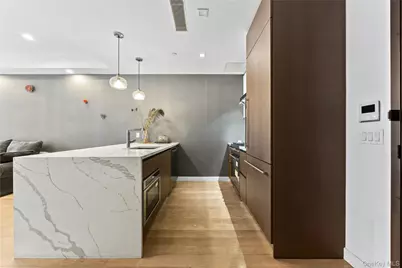 33-66 Farrington Street #13F, Flushing, NY 11354 - Photo 5