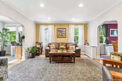 5 Bluebell Court, Garden City, NY 11530 - Photo 5