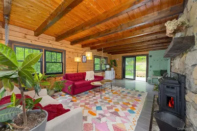 28 Wonderland Drive, Hopewell Junction, NY 12533 - Photo 3