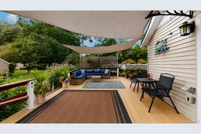 41 Summit Boulevard, Westhampton, NY 11977 - Photo 11