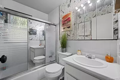20 Bon Aire Circle #605, Suffern, NY 10901 - Photo 23