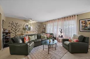 20 Bon Aire Cir, Suffern, NY 10901 - Photo 7