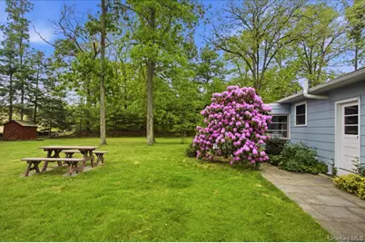 41 Greentree Drive S, Hyde Park, NY 12538 - Photo 17