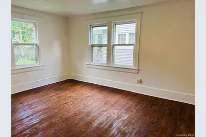 100 Innis Avenue, Poughkeepsie, NY 12601 - Photo 9