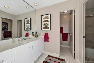 17 Hastings Rd, Old Westbury, NY 11568 - Photo 19