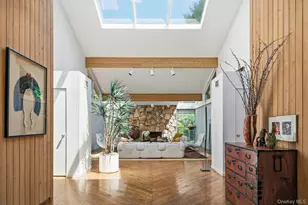 17 Hastings Rd, Old Westbury, NY 11568 - Photo 3