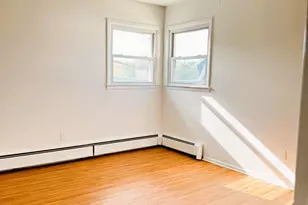 131 Roslyn Rd, Mineola, NY 11501 - Photo 15