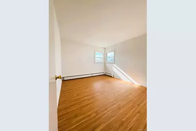 131 Roslyn Road #1st Floor, Mineola, NY 11501 - Photo 7
