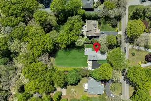 1089 Westminster Ave, Dix Hills, NY 11746 - Photo 25