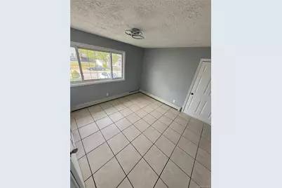 480 Saint Johns Street, Central Islip, NY 11722 - Photo 7