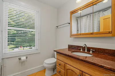324 Haverstraw Road, Suffern, NY 10901 - Photo 23