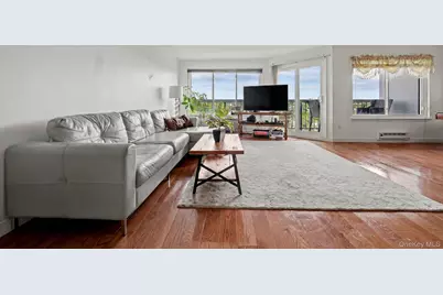 500 High Point Drive #810, Hartsdale, NY 10530 - Photo 11