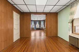 86-32 79th St, Woodhaven, NY 11421 - Photo 9