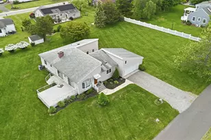 930 Cedar Ln, East Marion, NY 11939 - Photo 27