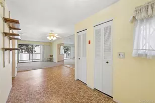 156 W Cambridge Dr E, Copiague, NY 11726 - Photo 11