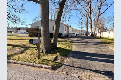 241 Terryville Road, Port Jefferson Station, NY 11776 - Photo 7
