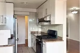 138-70 Elder Ave, Flushing, NY 11355 - Photo 7