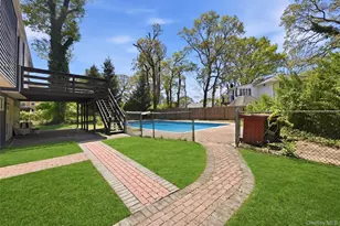 18 Park Dr E, Syosset, NY 11791 - Photo 5