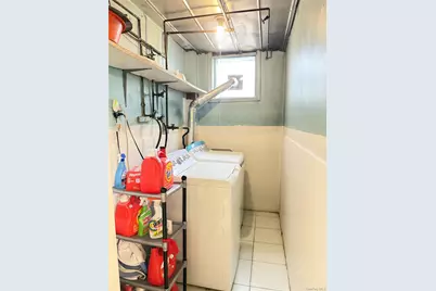 3007 84th Street, East Elmhurst, NY 11370 - Photo 19