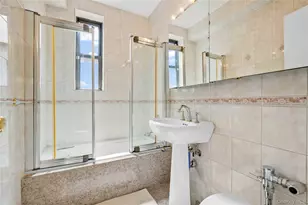 67-35 Yellowstone Blvd, Forest Hills, NY 11375 - Photo 11