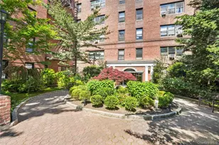 67-35 Yellowstone Blvd, Forest Hills, NY 11375 - Photo 17
