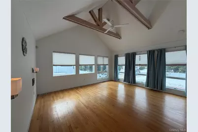 33 Bath Street, Long Beach, NY 11561 - Photo 11