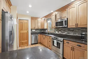 14 Feitsma Ln, Rock Tavern, NY 12575 - Photo 9