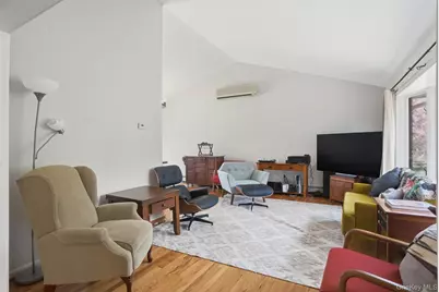 14 Feitsma Lane, Rock Tavern, NY 12575 - Photo 5