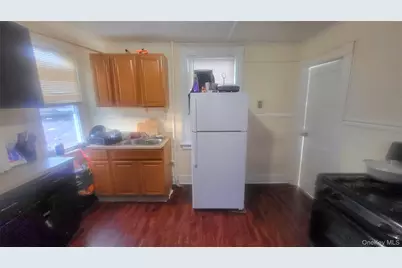 112 Smith Street, Poughkeepsie, NY 12601 - Photo 7