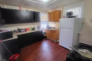 112 Smith St, Poughkeepsie, NY 12601 - Photo 5