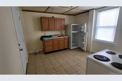 112 Smith Street, Poughkeepsie, NY 12601 - Photo 19