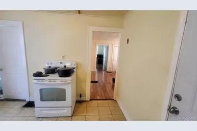112 Smith Street, Poughkeepsie, NY 12601 - Photo 5