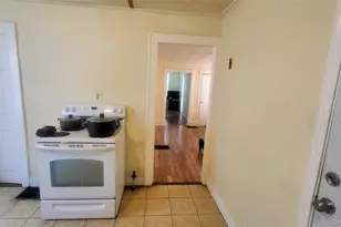 112 Smith St, Poughkeepsie, NY 12601 - Photo 5