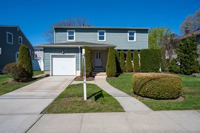 2386 Hampton Avenue, Seaford, NY 11783 - Photo 3