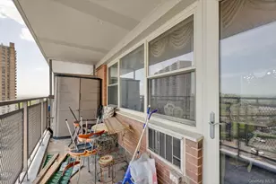 2942 W 5th St, Brooklyn, NY 11224 - Photo 13