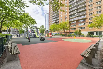 2942 West 5th Street #9O, Brooklyn, NY 11224 - Photo 21
