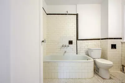 6 Burns Street #211, Forest Hills, NY 11375 - Photo 13