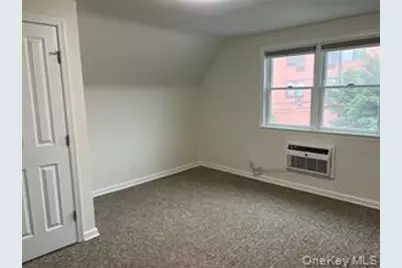 322 Penn Street E, Long Beach, NY 11561 - Photo 9