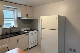 322 Penn Street E, Long Beach, NY 11561 - Photo 3