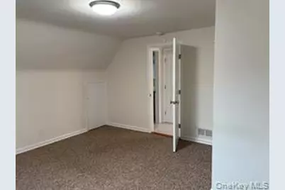 322 Penn Street E, Long Beach, NY 11561 - Photo 7