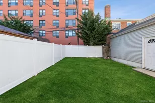 322 Penn Street E, Long Beach, NY 11561 - Photo 13