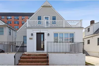 322 Penn Street E, Long Beach, NY 11561 - Photo 1