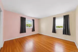 380 Sheridan St, Westbury, NY 11590 - Photo 15