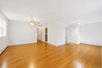 380 Sheridan Street, Westbury, NY 11590 - Photo 7