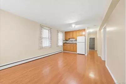 380 Sheridan Street, Westbury, NY 11590 - Photo 21