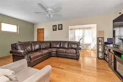 21208 Murdock Avenue, Queens Village, NY 11429 - Photo 3